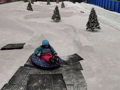 -长沙湘江冰雪世界