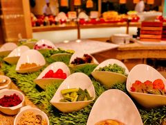 -咖啡苑自助餐厅·中国大饭店