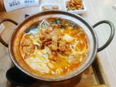 炸酱铜锅米线-米鲜剁椒米线(梅溪湖店)