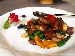 黑椒爆炒雪花牛肉粒-皇朝会.经典传统粤菜(外滩店)