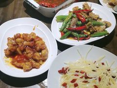 -聚汇三少·龙虾·中餐厅(莫邪路新天地店)