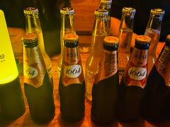 -Helens海伦司小酒馆(上海疁城新天地店)