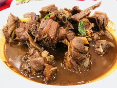 -侬佳蒸菜馆(听潮店)