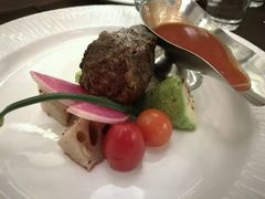 -绿茵阁(体育西分店)
