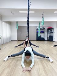 -馨媛瑜伽普拉提