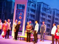 -虹口区工人文化宫