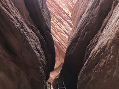 -天山神秘大峡谷