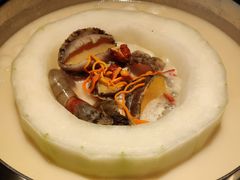 宫廷秘制鲍鱼冬瓜盅-煲宫猪肚鸡(晶品店)