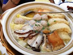 -侬佳蒸菜馆(听潮店)