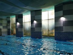 -齐岸健身(花园城店)