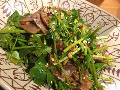 香菜拌牛肉-高烤场烧烤餐厅(文华里店)