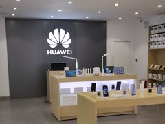 -华为授权体验店(万航渡路)