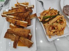 -伊穆祥牛肉面总店·清真