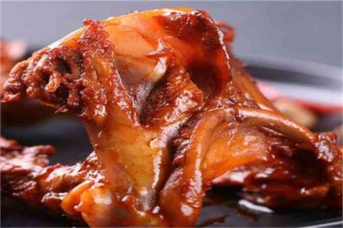 真不同熟食店的东西真的是特别好,因为他家店离我家特别近,所以说经常