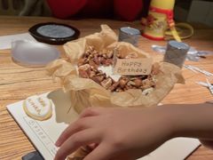 -半勺舒舒生日蛋糕店