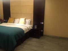 -美丽豪酒店(西安钟鼓楼回民街店)