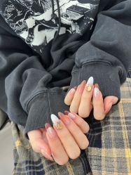 -斯馨·健康美甲美睫