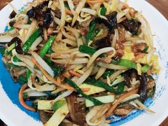 珍馐酱爆六合菜-满园烤鸭·春饼(太原街万达店)
