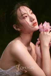 -onlygirl摄影美学馆高端定制(江滩店)