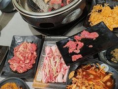 -啊美丽炭火烤肉(滑翔一店)