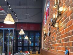 -哈尔滨烧烤·山河村铁锅炖(交大店)