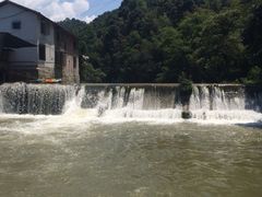 -大围山峡谷漂流