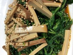 炝拌枸杞芽-西贝莜面村(上海百联西郊店)