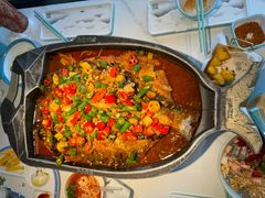 -江边城外烤全鱼(世茂广场店)