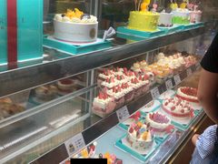 -格瑞思动物奶油生日蛋糕(园区永旺店)