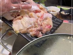 -洪氏嗨捞·猪肚鸡火锅(阳光天地店)
