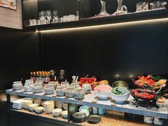 -泓炙颐凤鲜海鲜火锅料理(桐乡店)