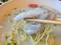 -玖鲜小笼(中山广场店)