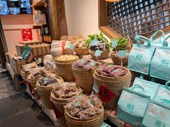-筱爷叔·上海传统手工菜(玉树路店)