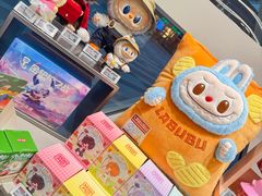 -泡泡玛特POPMART (北京超极合生汇店)