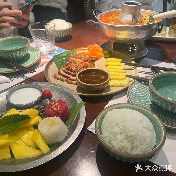 泰式套餐大满足～越泰小馆