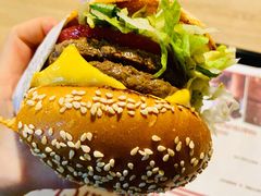 -The Habit Burger Grill 哈比特汉堡(复兴soho店)