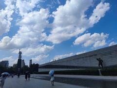 -侵华日军南京大屠杀遇难同胞纪念馆-停车场