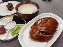 -滩外滩·本帮江浙菜(新天地店)