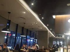 -必胜客(璞丽中心店)