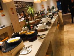 自助取餐区-绿地御豪温泉酒店·御泉中餐厅