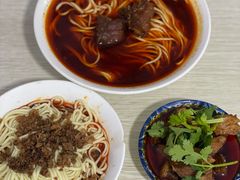 -岳四孃老面馆(四川师范大学狮子山校区桂苑店)