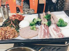黑猪雪花肉-韩国大金刚烤肉·料理(印象城店)