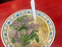 -金杨拉面王小吃面馆·牛三宝面·红烧牛肉粉