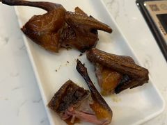 乳鸽-半岛听涛蒸汽海鲜自助(K11店)