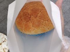 奶黄菠萝包-洪記餅店(虹泉路店)
