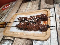 -虾弄弄海派小龙虾·牛羊蝎子火锅