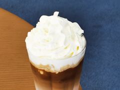 -蔚来中心(北京中关村店)