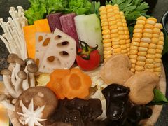 -湊湊火锅·茶憩(打浦桥日月光店)