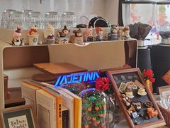 -Reset Coffee 与海咖啡