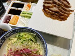炸酱面-东四民芳餐厅(世茂工三店)